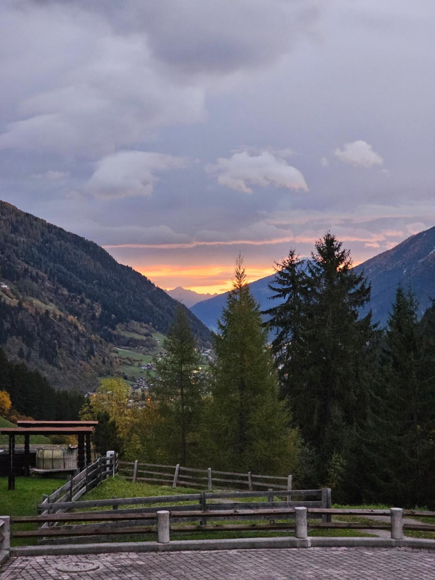 Landhaus Maria Neustift im Stubaital Ngoại thất bức ảnh