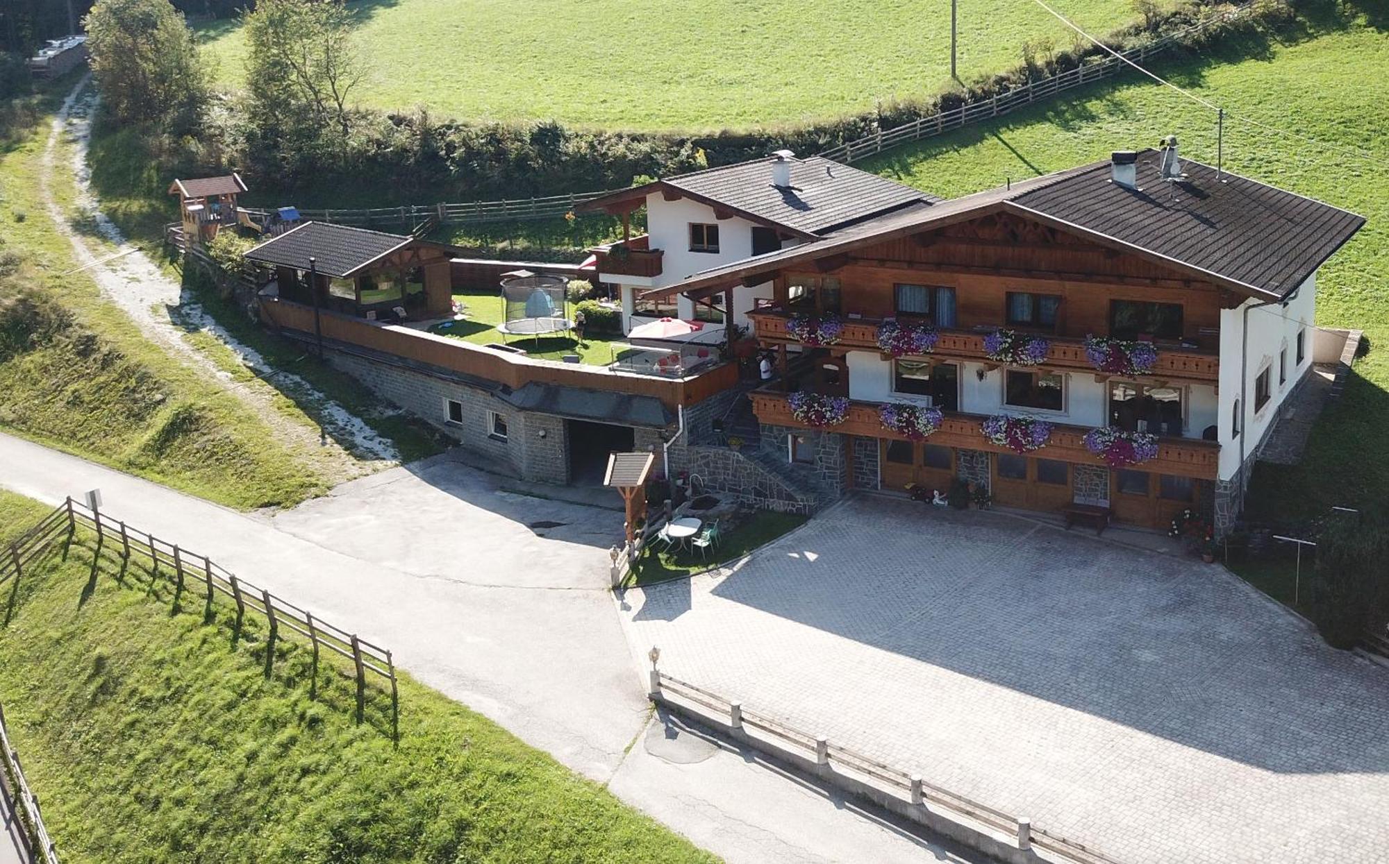 Landhaus Maria Neustift im Stubaital Ngoại thất bức ảnh