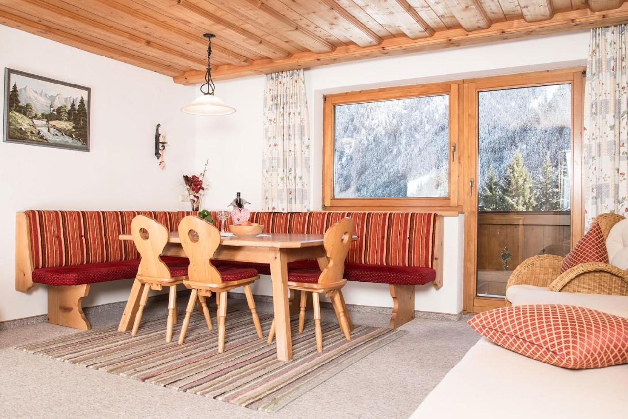 Landhaus Maria Neustift im Stubaital Ngoại thất bức ảnh